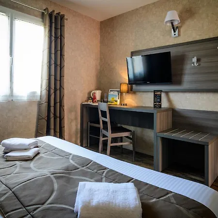 Hotel The Originals City, La Closerie, Nantes Nord Carquefou